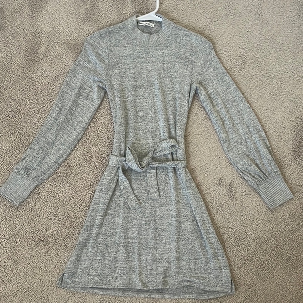 Abercrombie gray sweater dress